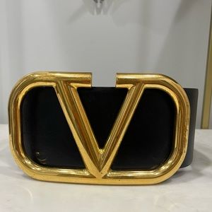 Valentino Reversible V Logo Signature Belt 70MM